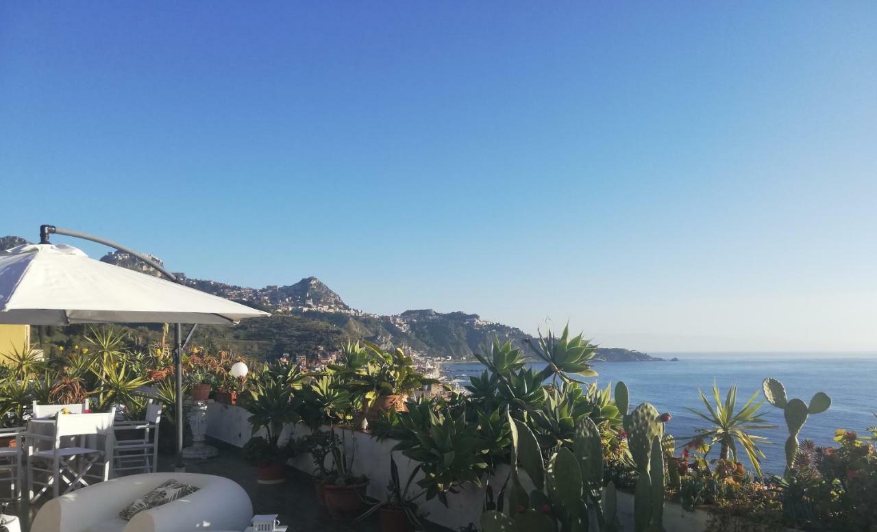 Villa Barbara Giardini Naxos Dış mekan fotoğraf